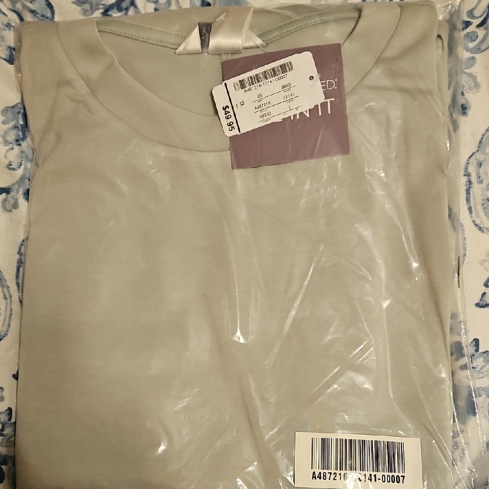 Christopher & Banks Short Sleeve Tee in Pale Sage